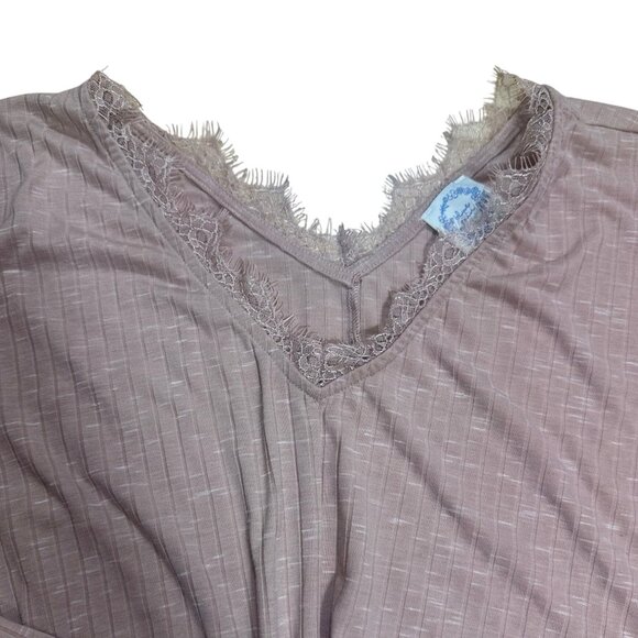 Francesca's Blue Rain Rose Ribbed Lace Lined V Neck Knotted Front Long Sleeve Ts - Picture 4 of 5